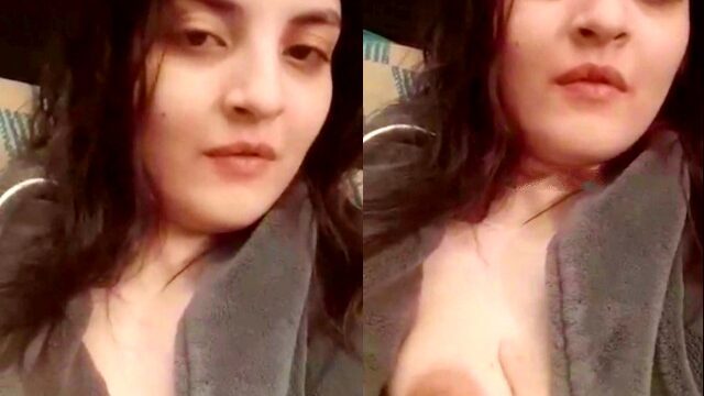 xxx video hd video Cute Indian Girl Boob Show Boyfriend