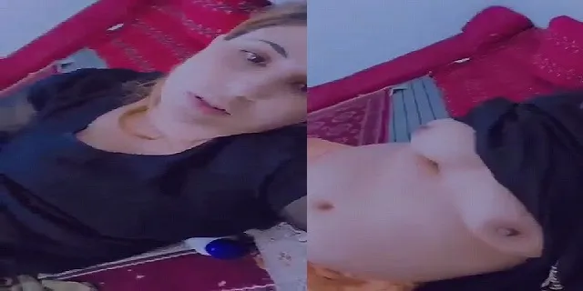 Xxx hd hindi Viral sex video Pakistani girl naked show in selfie for lover