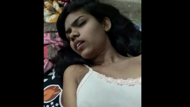 Desi mms porn girl having Sex with her fiance