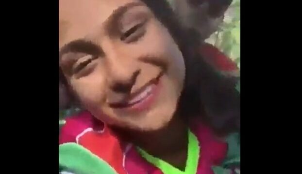 Desi sex Beautiful girl sex with her boyfriend in park