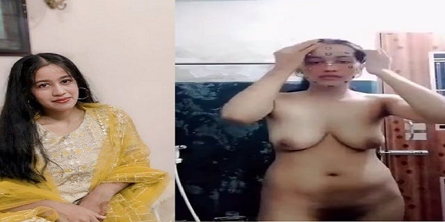 Sexy Bhabhi Girl Nude in Steamy Bathroom Show